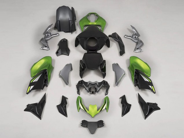 2020-2024 Kawasaki Z900 Motorcycle Fairings - Black Green