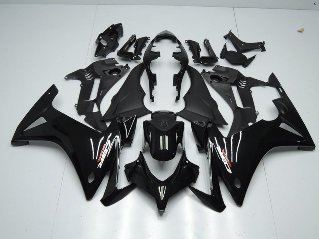 Glossy Black 13-15 Honda CBR500RR Motorcycle Fairings